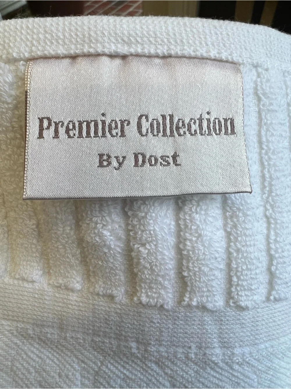 4 Premier Collection White Hand Towels By Dost are NWT